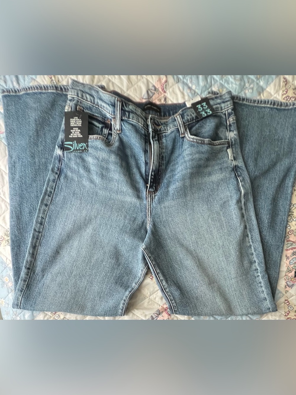 Silver Jeans Men's Light Wash Denim Relaxed Fit Jeans